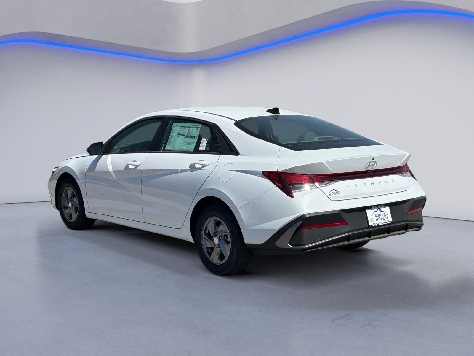 New 2026 Hyundai Elantra SE image 7