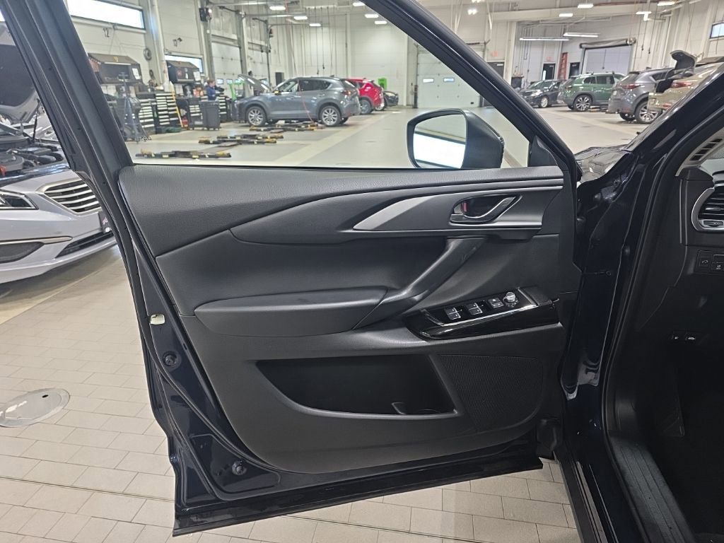 Certified 2023 MAZDA CX-9 Touring Plus image 14