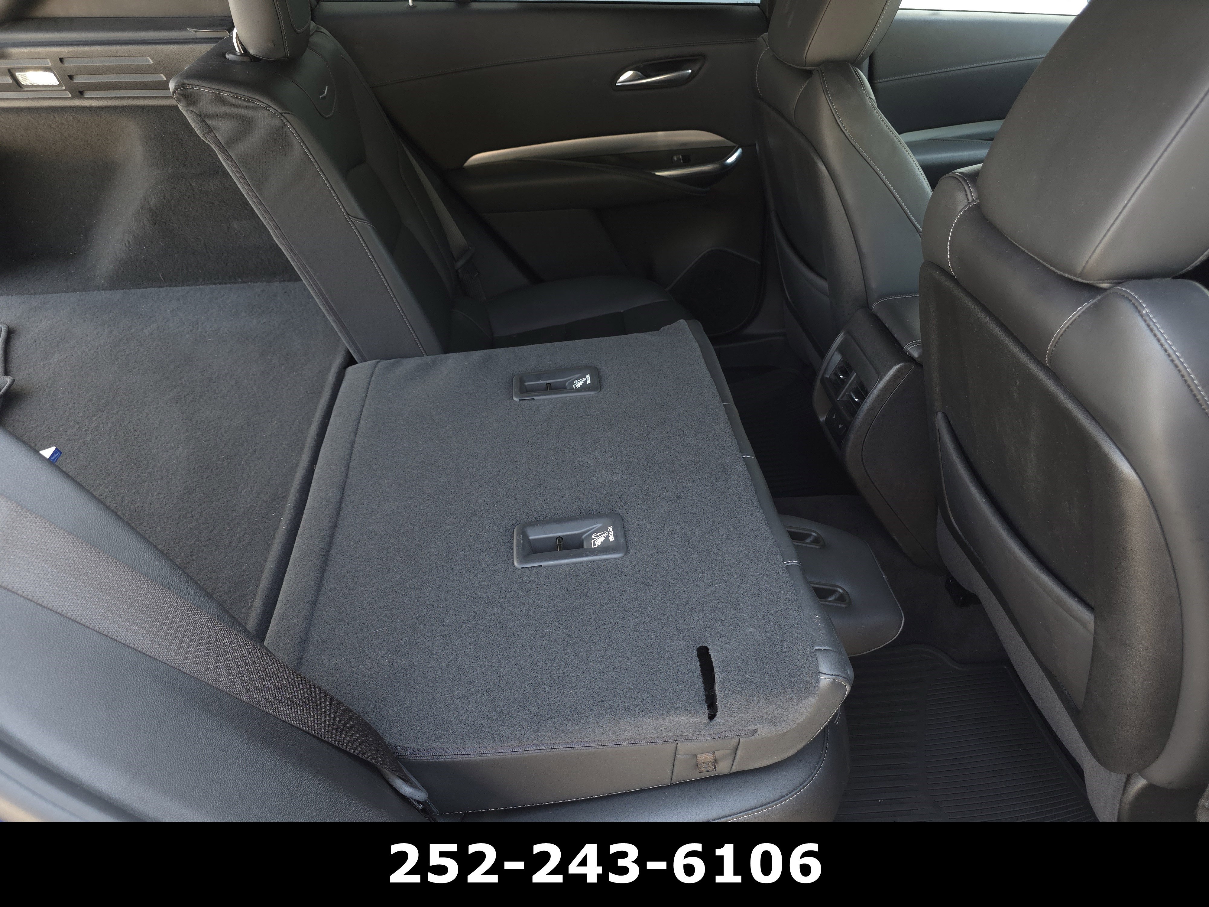 Used 2023 Cadillac XT4 Premium Luxury w/ Enhanced Visibility Package FWD image 33