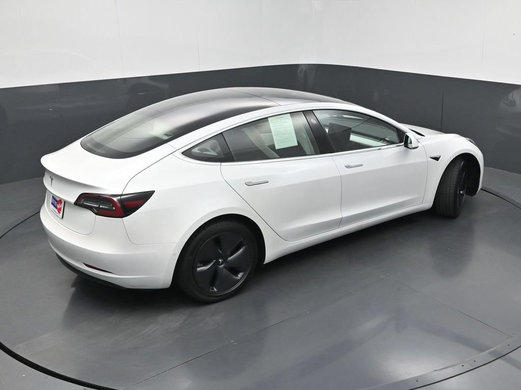 Used 2020 Tesla Model 3 Standard Range Plus RWD image 33