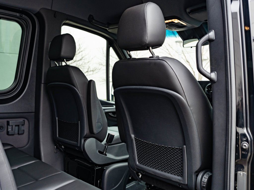 Used 2023 Mercedes-Benz Sprinter 2500 image 41