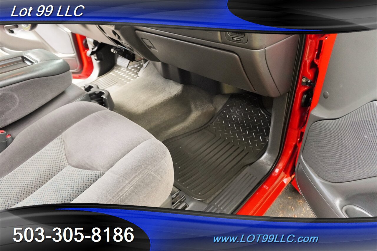 Used 2007 Chevrolet Silverado 2500 LT w/ Onstar Plus Package AWD/4WD image 35