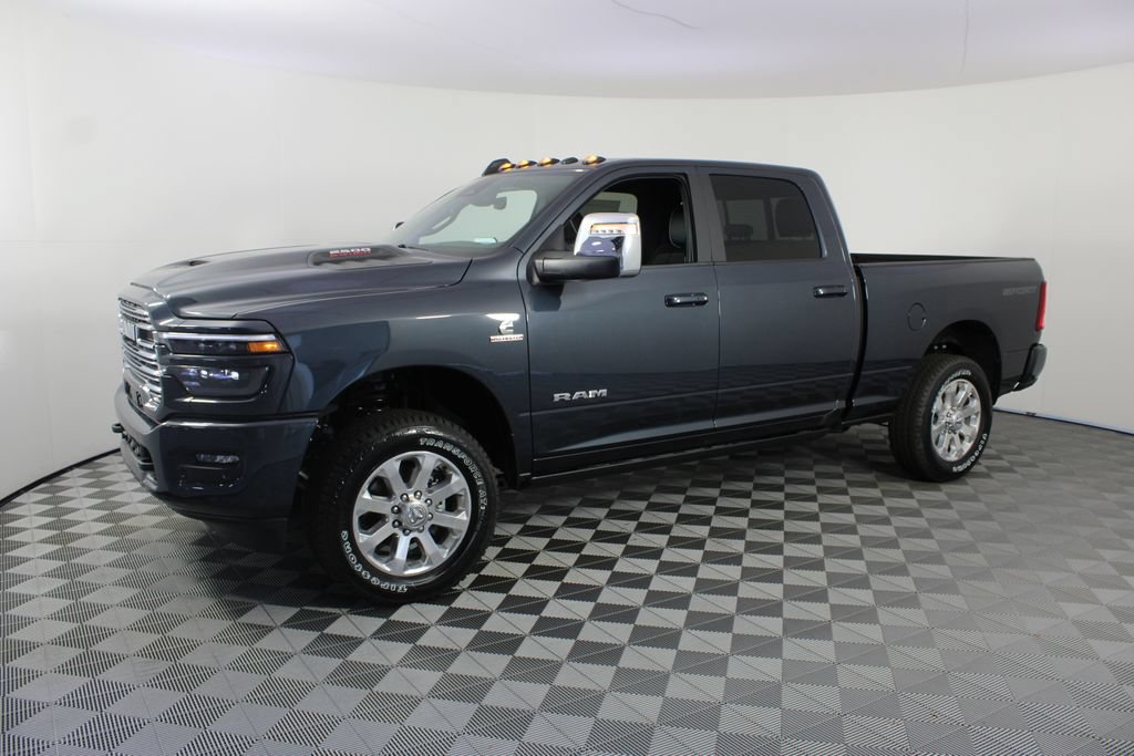New 2026 RAM 2500 Laramie w/ Sport Appearance Package AWD/4WD image 2