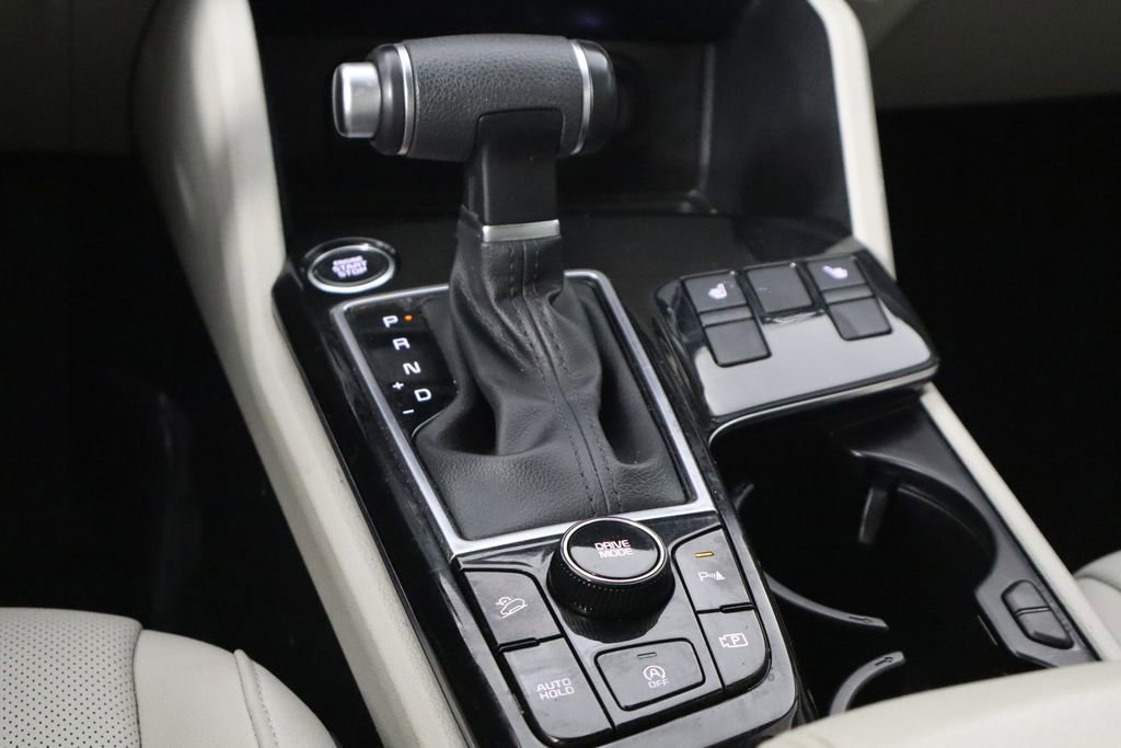 Used 2025 Kia Sportage EX image 29
