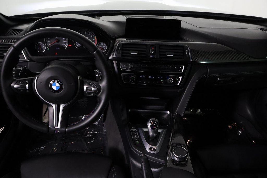 Used 2016 BMW M4 Convertible RWD image 8
