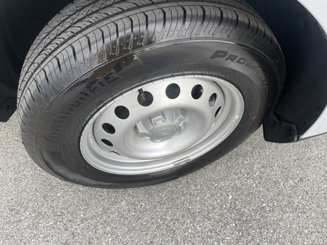 New 2025 Ford Maverick XL w/ Equipment Group 101A image 18