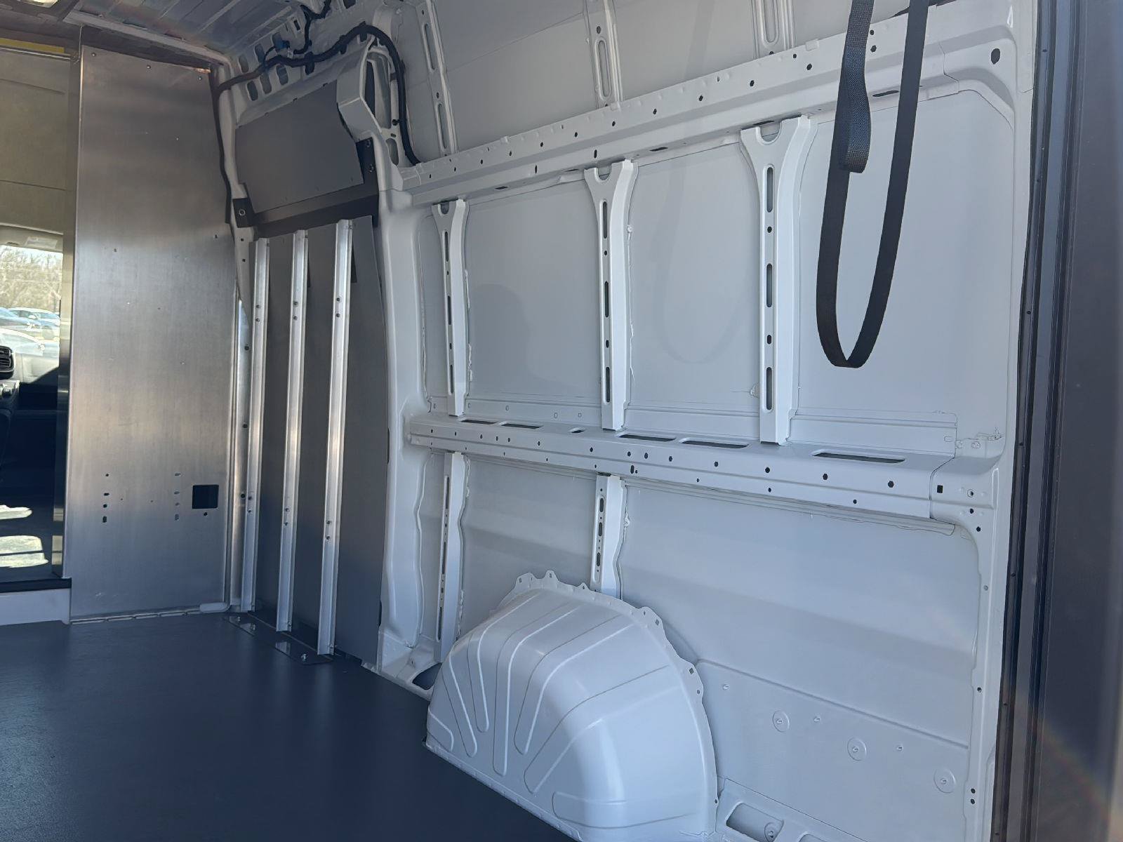 New 2025 RAM ProMaster 3500 FWD image 27