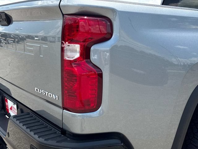 Used 2026 Chevrolet Silverado 2500 Custom w/ Custom Value Package AWD/4WD image 12