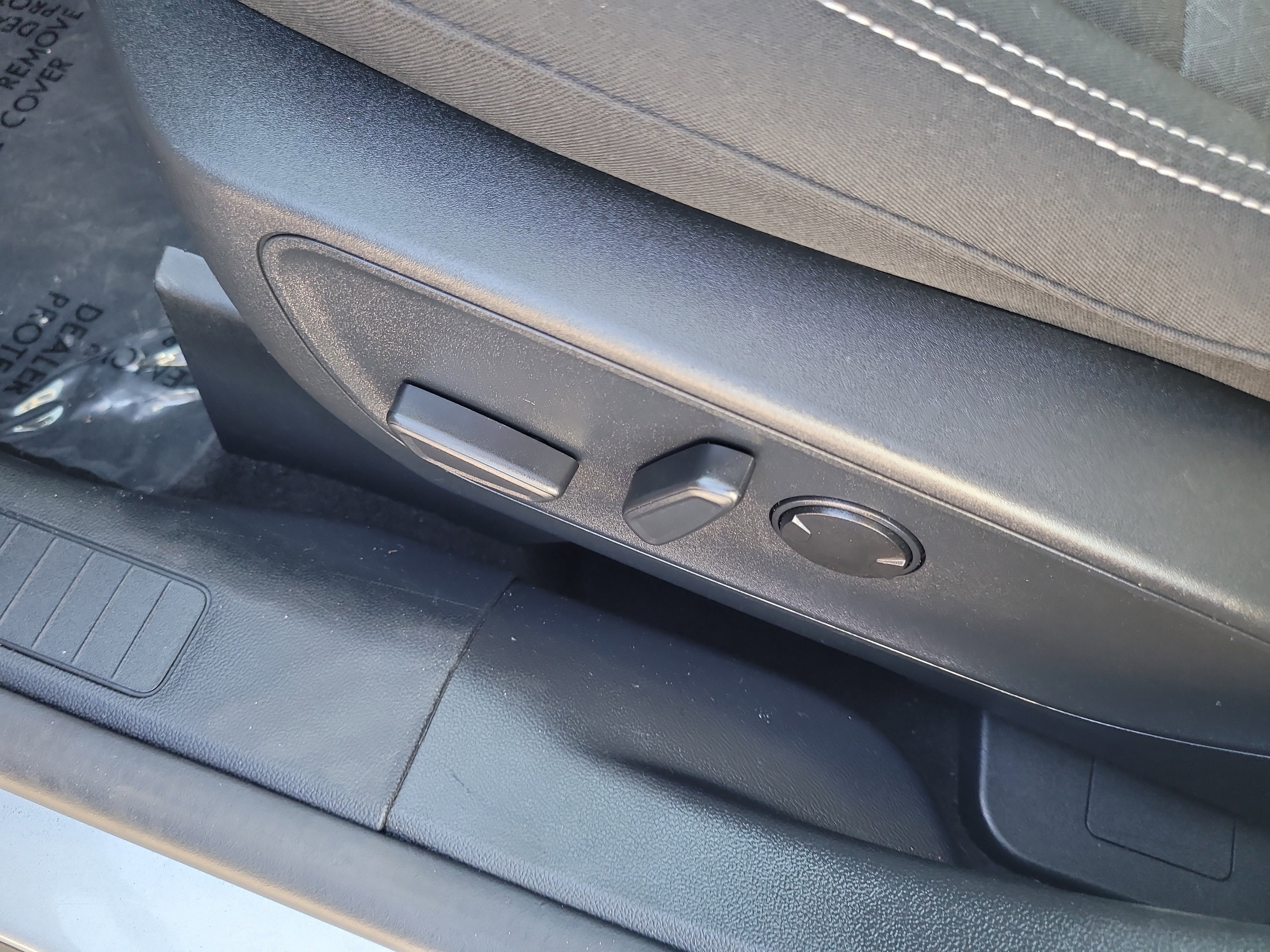 Used 2024 Ford Escape Active image 22