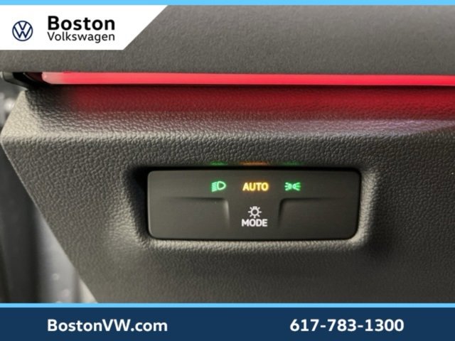 New 2026 Volkswagen Tiguan SE image 20