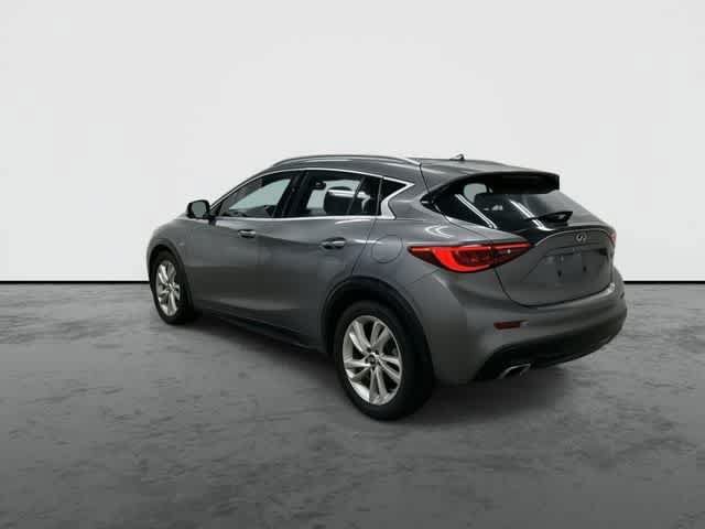 Used 2018 INFINITI QX30 Premium w/ Technology Package FWD image 9