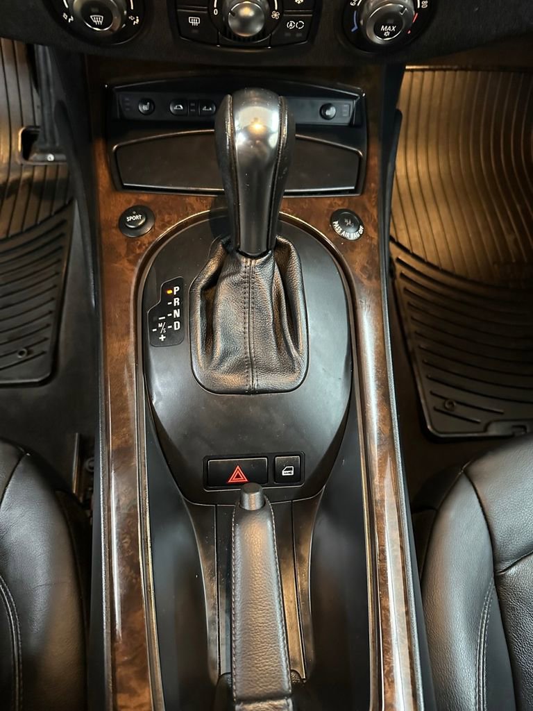 Used 2006 BMW Z4 3.0i RWD image 16
