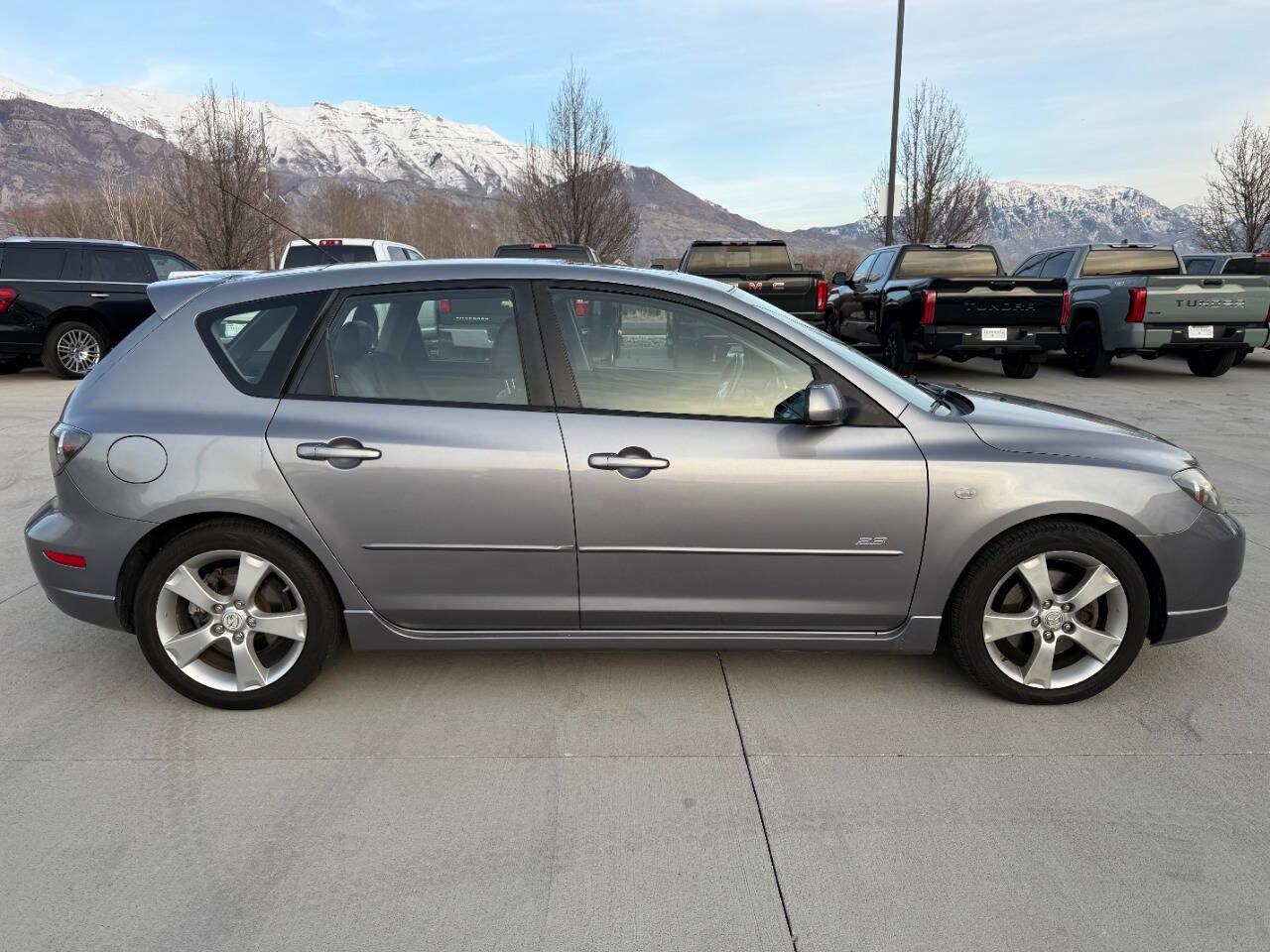 Used 2006 MAZDA MAZDA3 s Grand Touring image 2