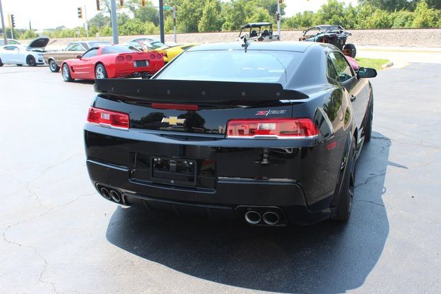 Used 2014 Chevrolet Camaro Z/28 RWD image 22