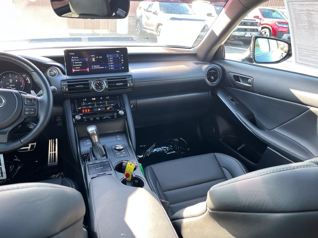 Used 2025 Lexus IS 350 F Sport w/ Navigation Package RWD image 40