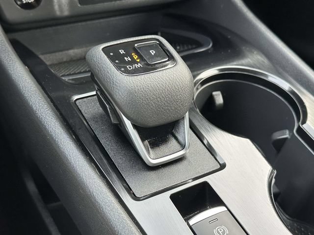 Used 2026 Nissan Rogue SV w/ Cold Weather Package AWD/4WD image 17