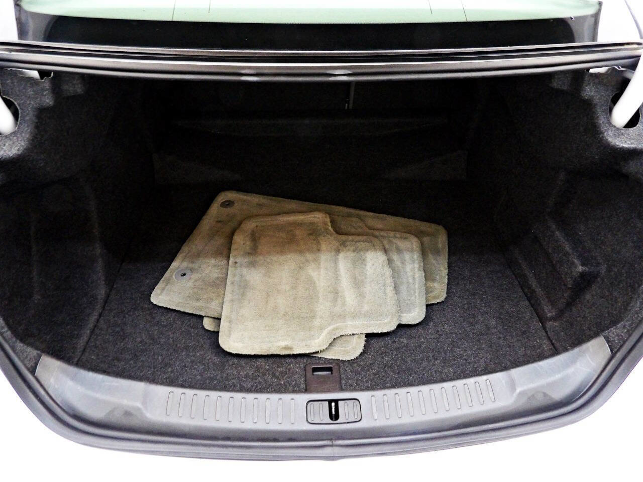 Used 2013 Chevrolet Malibu LS w/ Protection Package image 13