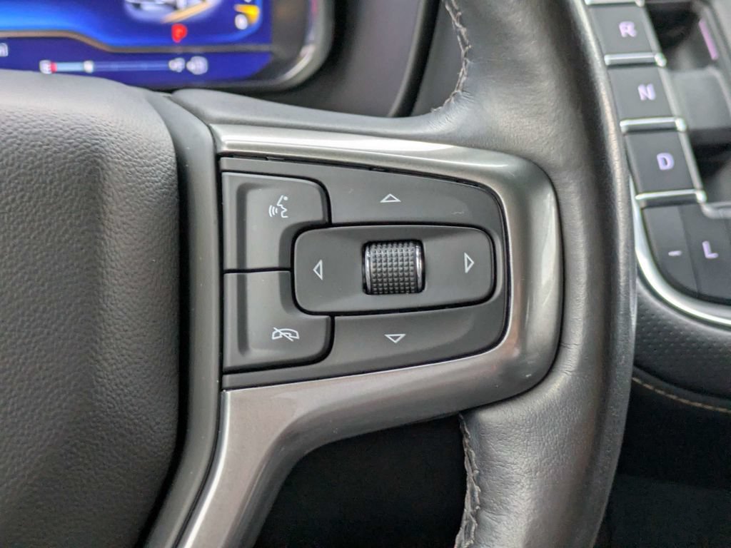 Used 2023 Chevrolet Suburban Premier AWD/4WD image 26