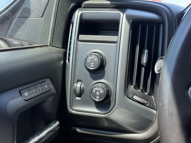 Used 2015 Chevrolet Silverado 1500 LTZ Z71 w/ Midnight Edition image 27