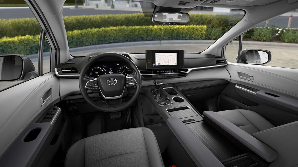 New 2026 Toyota Sienna LE FWD image 19