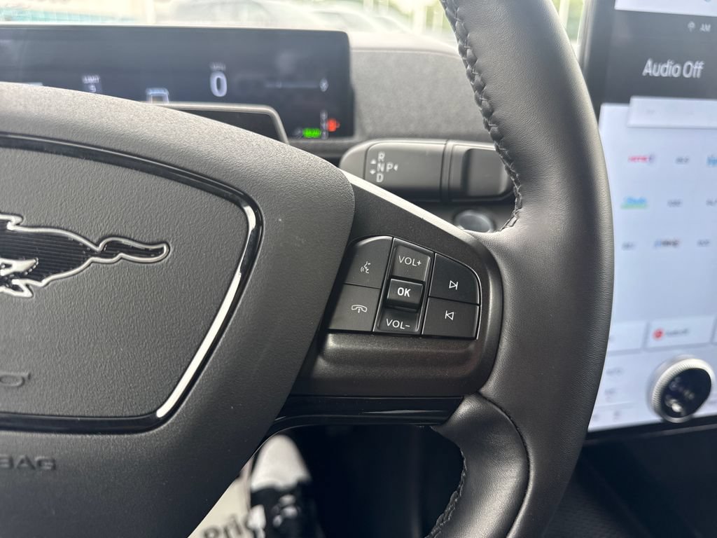 Used 2025 Ford Mustang Mach-E Premium AWD/4WD image 41