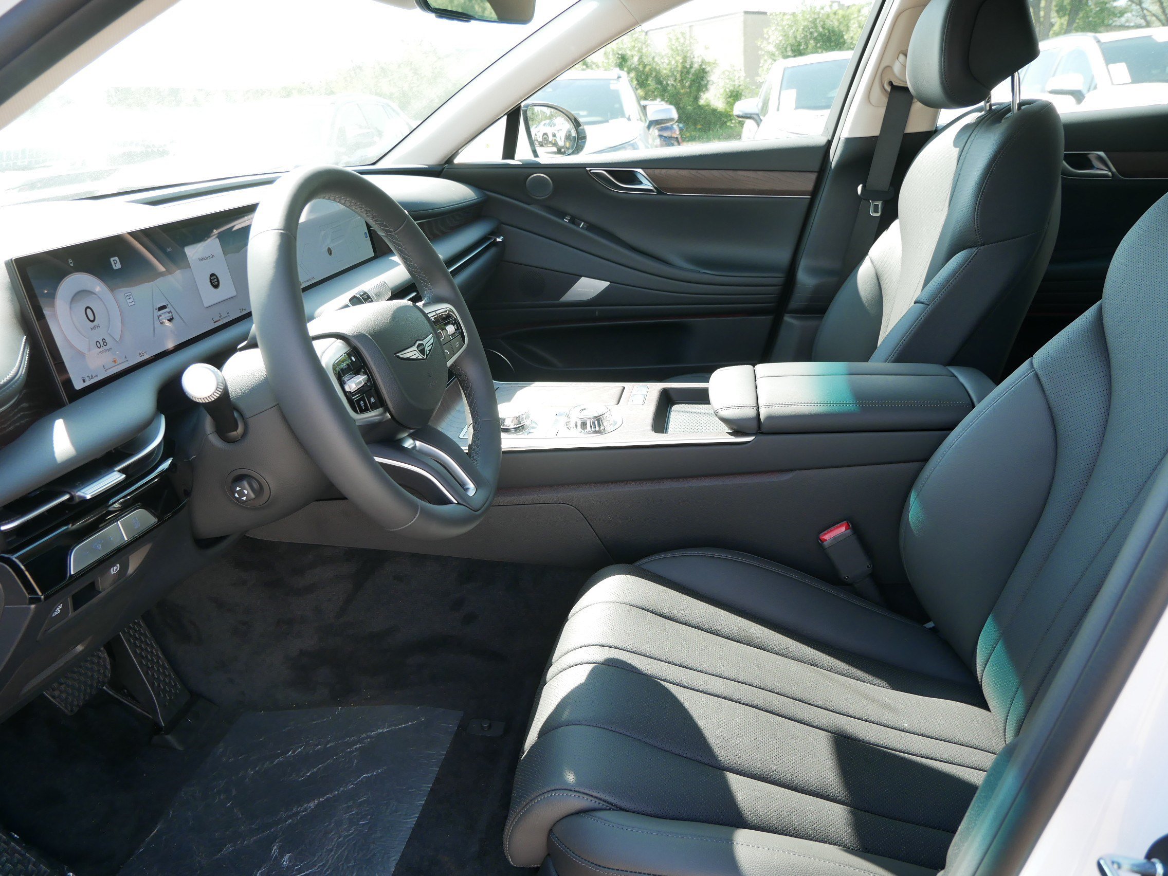 New 2025 Genesis G80 2.5T Advanced AWD/4WD image 4