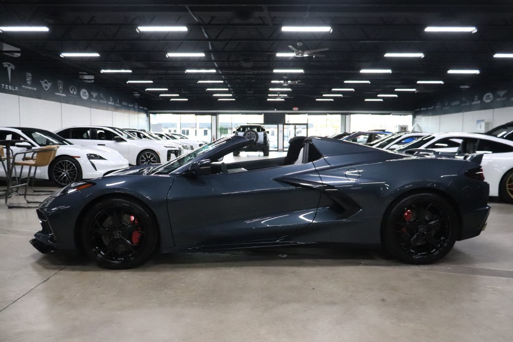 Used 2021 Chevrolet Corvette Stingray Premium Conv w/ Z51 Performance Package image 4