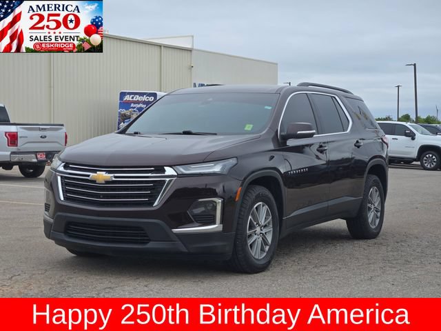 Used 2023 Chevrolet Traverse LT w/ Rear Camera Mirror Package AWD/4WD image 3