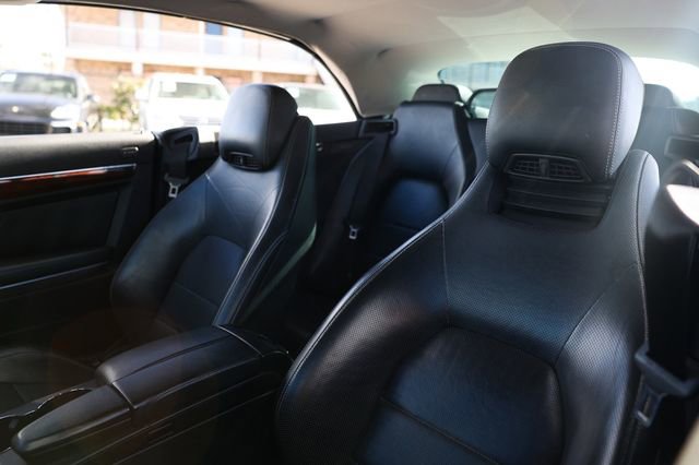 Used 2011 Mercedes-Benz E 550 Cabriolet w/ Premium 2 Pkg image 9