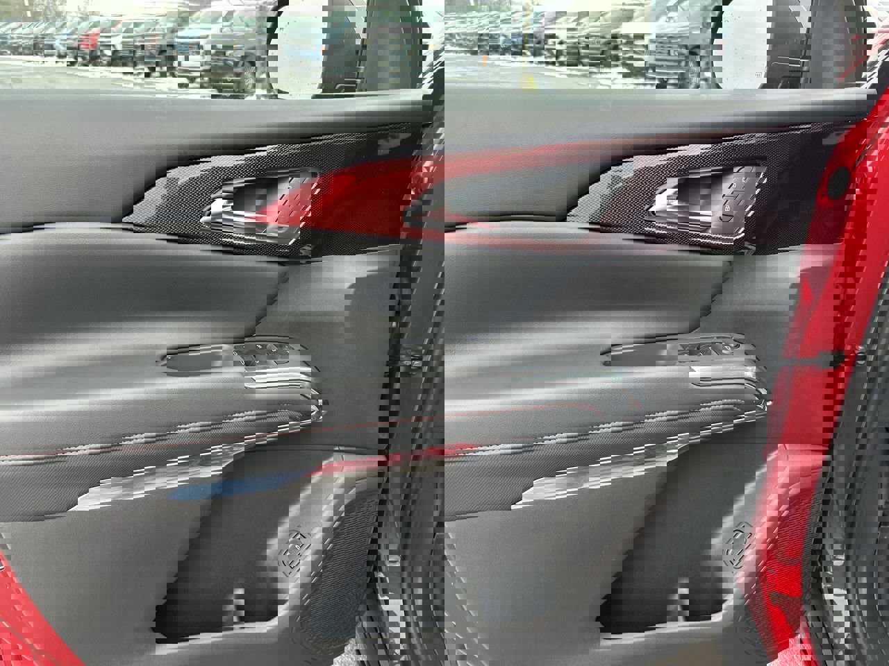 New 2026 Chevrolet Traverse Z71 w/ LPO, Floor Liner Package image 20