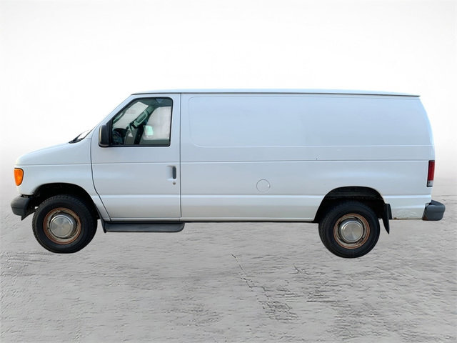 Used 2005 Ford E-250 and Econoline 250 image 5
