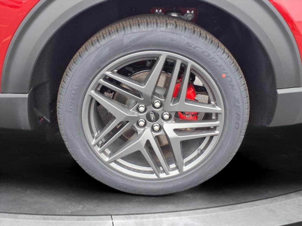 New 2026 Ford Explorer ST w/ Sun And Sound Package image 16