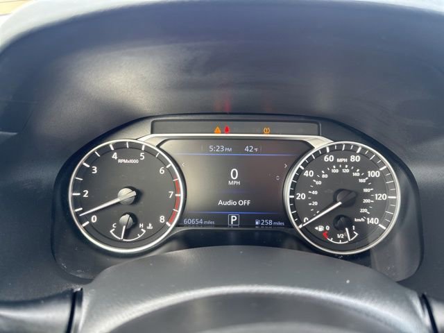 Used 2024 Nissan Altima 2.5 SV image 12