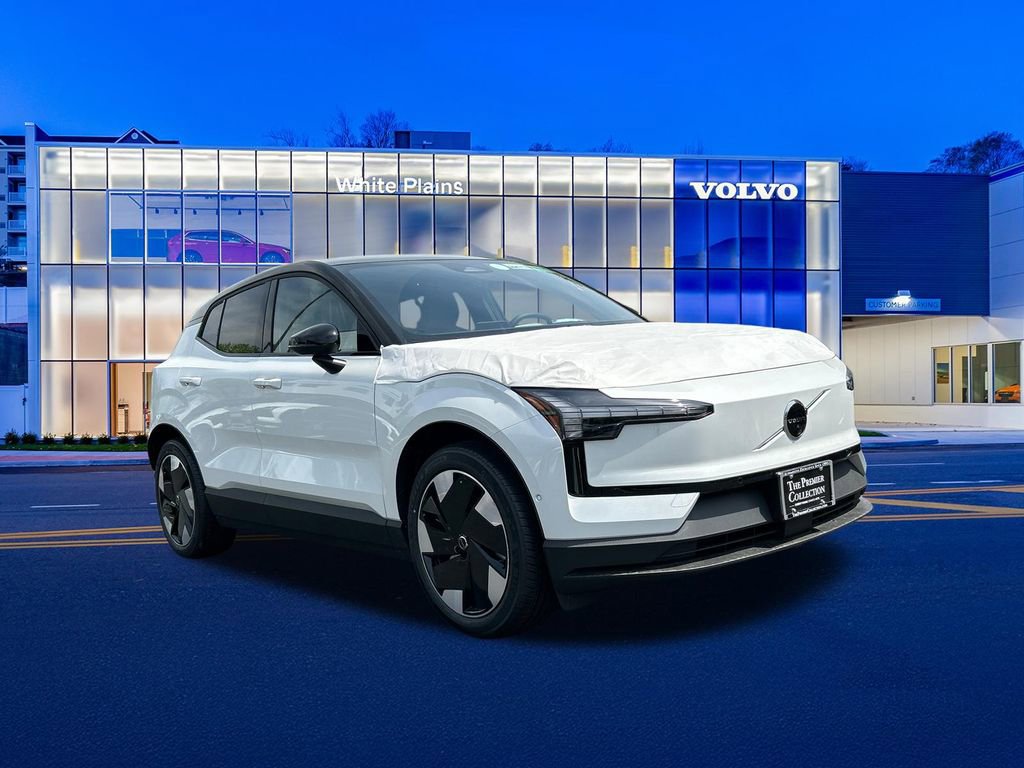New 2026 Volvo EX30 Ultra w/ Climate Package