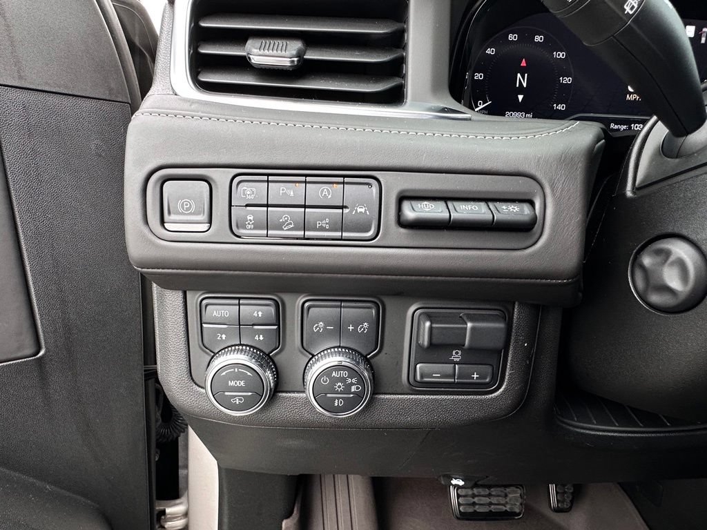 Certified 2023 GMC Yukon Denali Ultimate AWD/4WD image 39