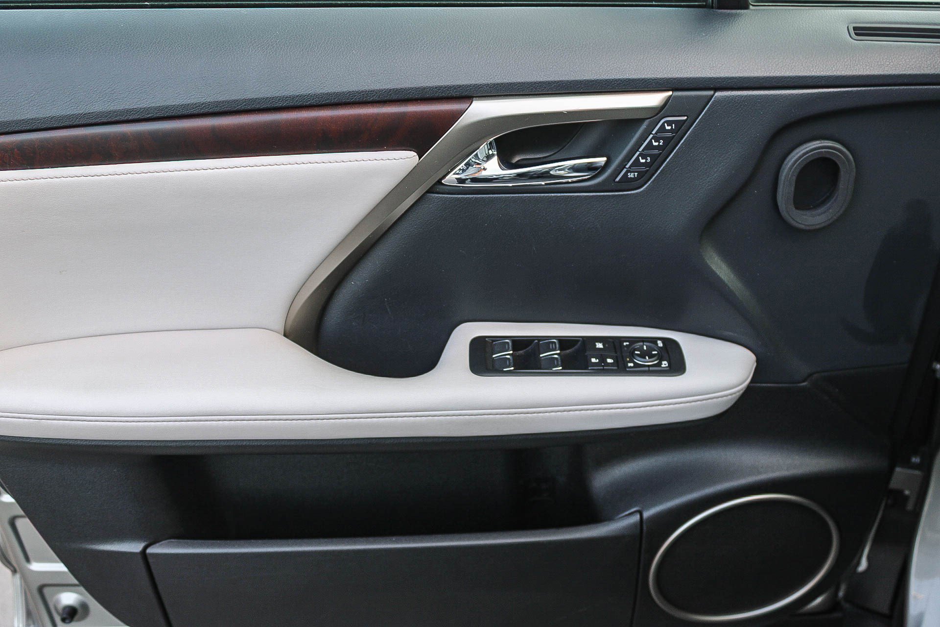 Used 2020 Lexus RX 450h RX 450h w/ Premium Package image 21