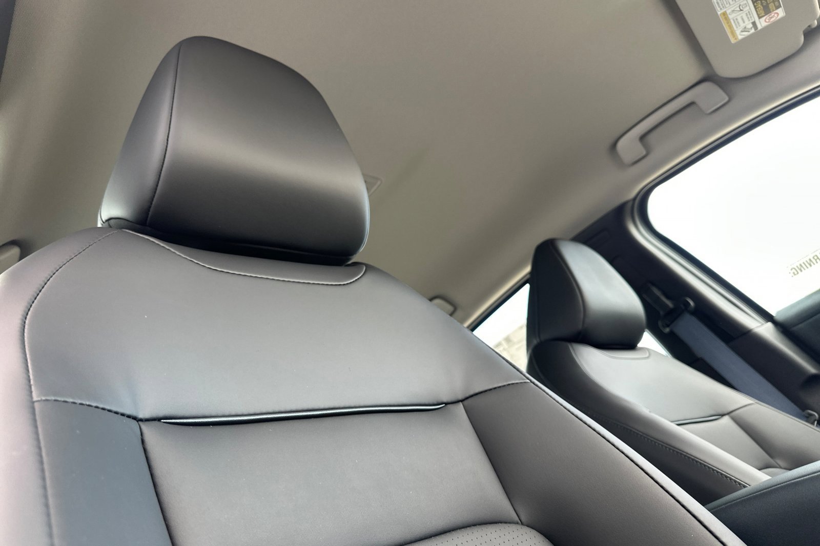 New 2026 Nissan Leaf SV+ w/ Floor Mat Package (SV+) image 14