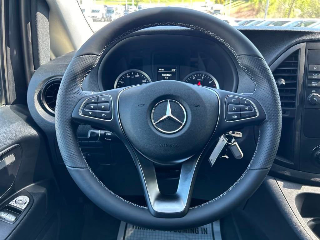 New 2023 Mercedes-Benz Metris Passenger image 14