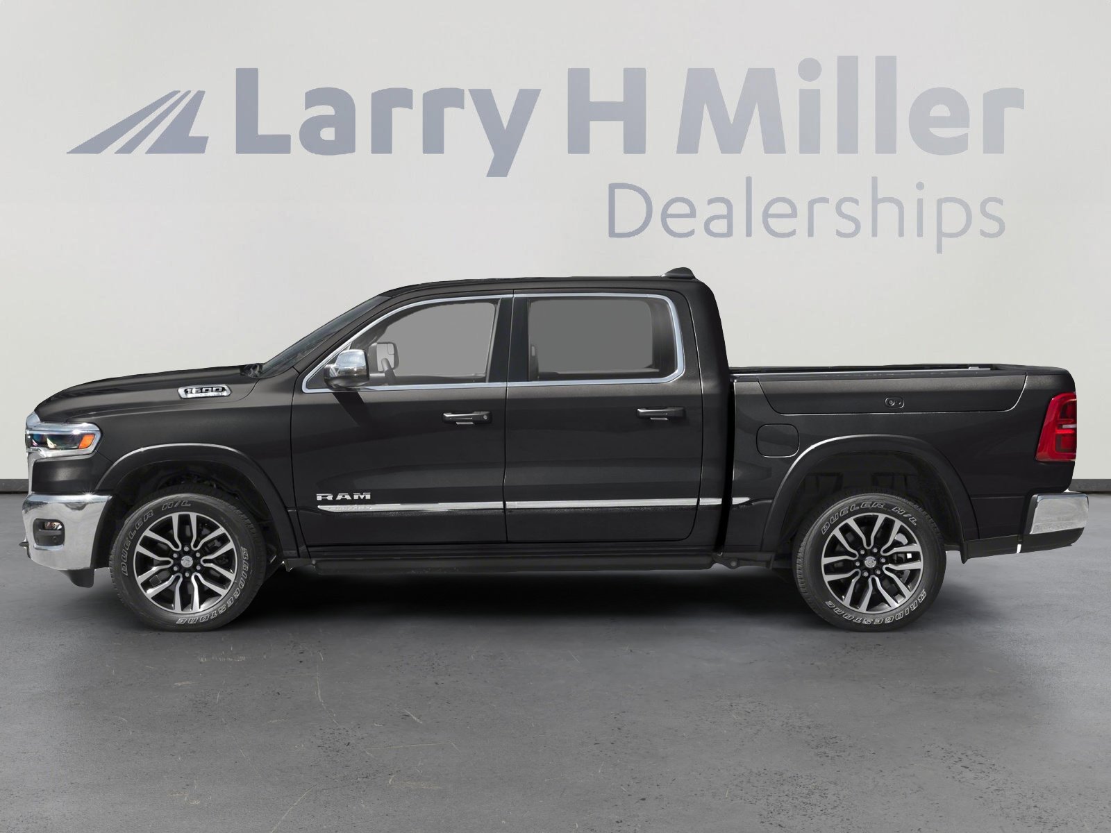New 2026 RAM 1500 Limited AWD/4WD image 3