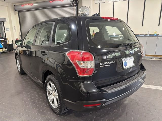 Used 2016 Subaru Forester 2.5i image 3