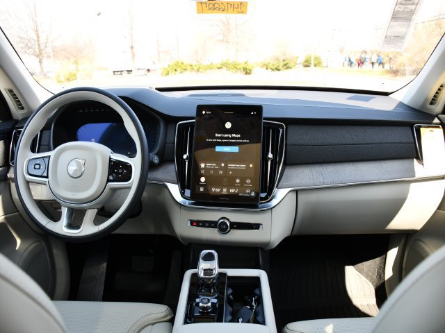 New 2026 Volvo XC90 B6 Ultra w/ Protection Package Premier AWD/4WD image 17