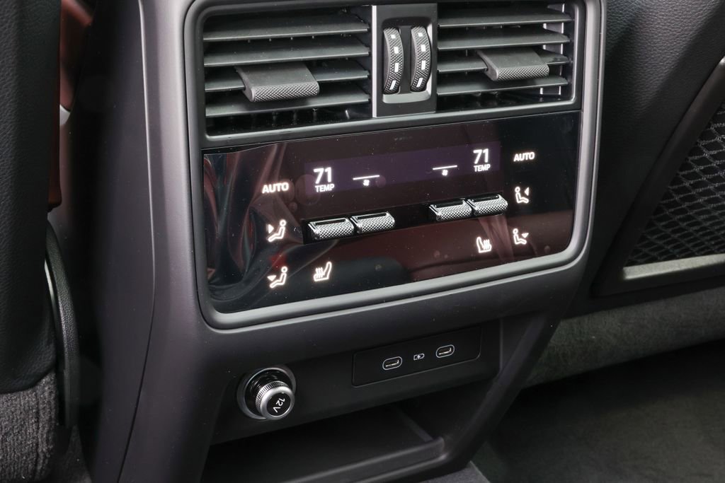 New 2026 Porsche Cayenne S AWD/4WD image 37
