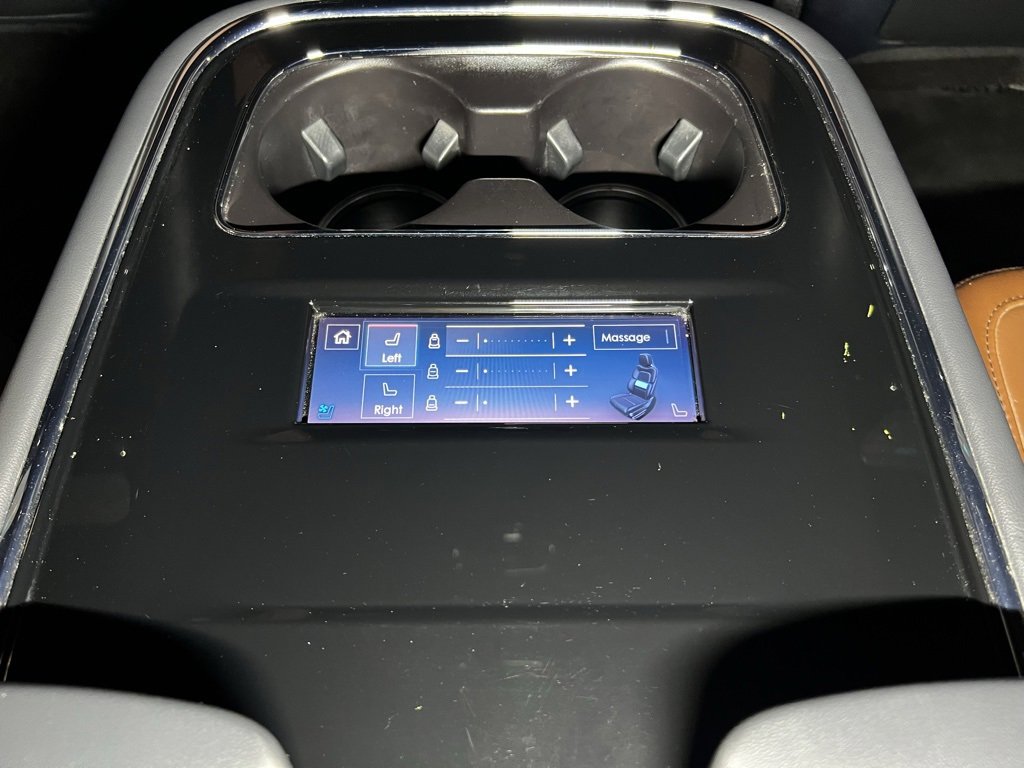 Used 2023 Lincoln Navigator Reserve image 31