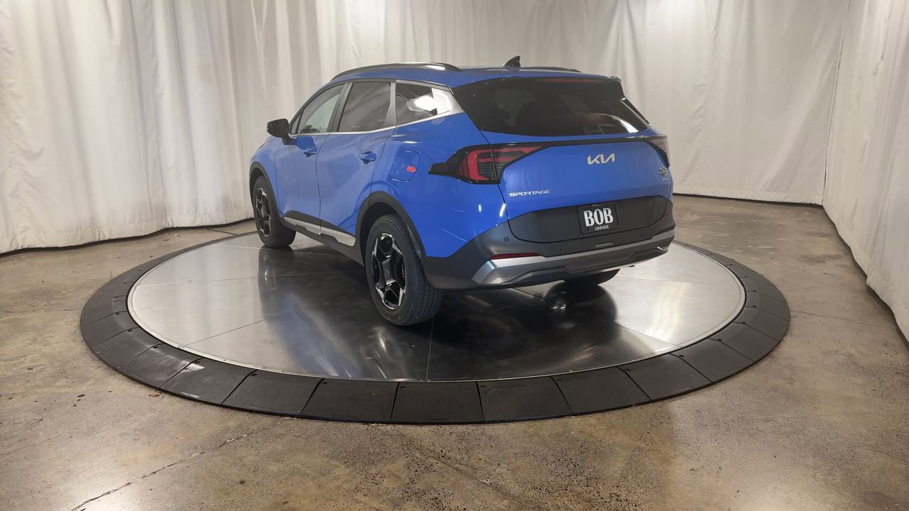 New 2026 Kia Sportage EX w/ EX Panorama Roof Package image 8