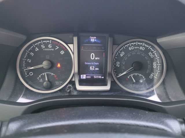Used 2023 Toyota Tacoma SR5 AWD/4WD image 31