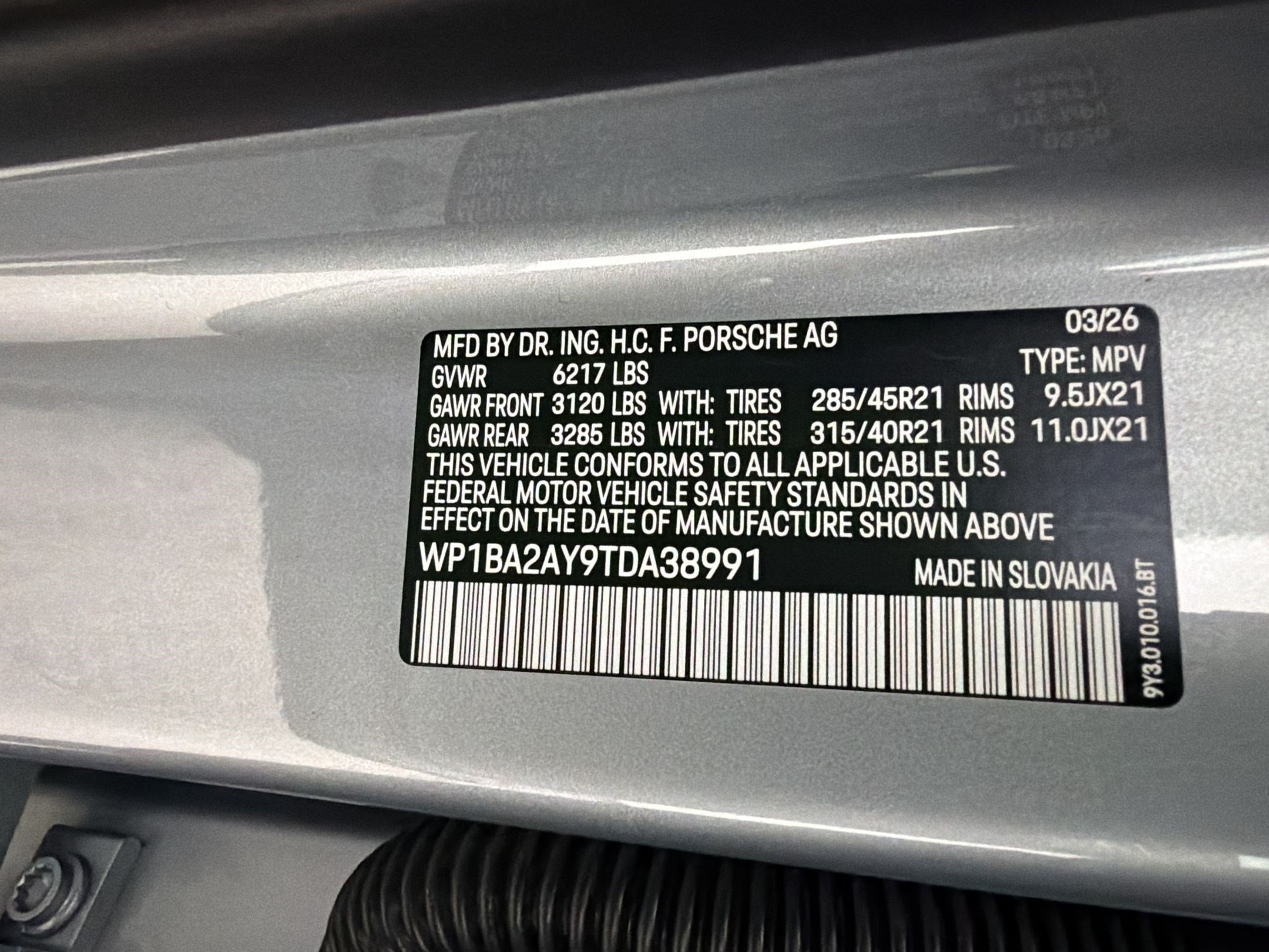 New 2026 Porsche Cayenne Coupe AWD/4WD image 20