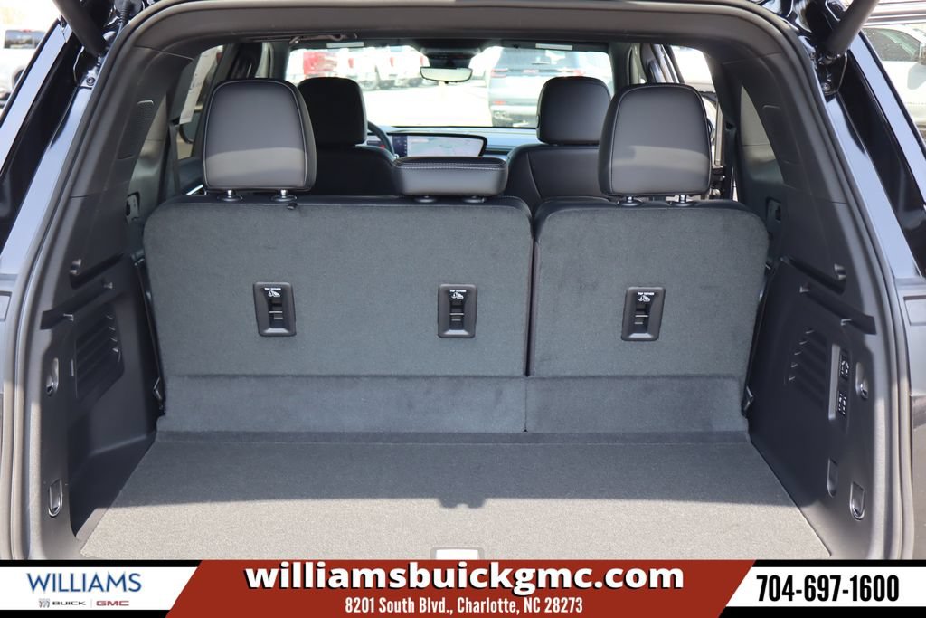 New 2026 Buick Enclave Sport Touring w/ Power Package FWD image 22