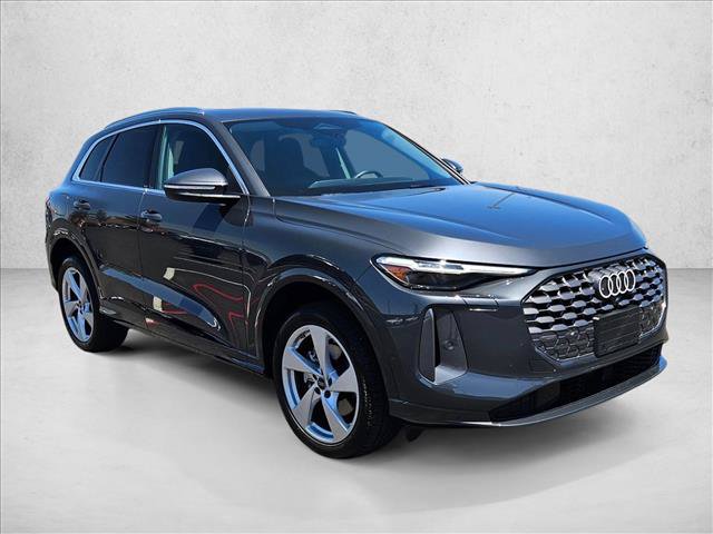 Certified 2025 Audi Q5 Premium w/ Premium Plus AWD/4WD video 3