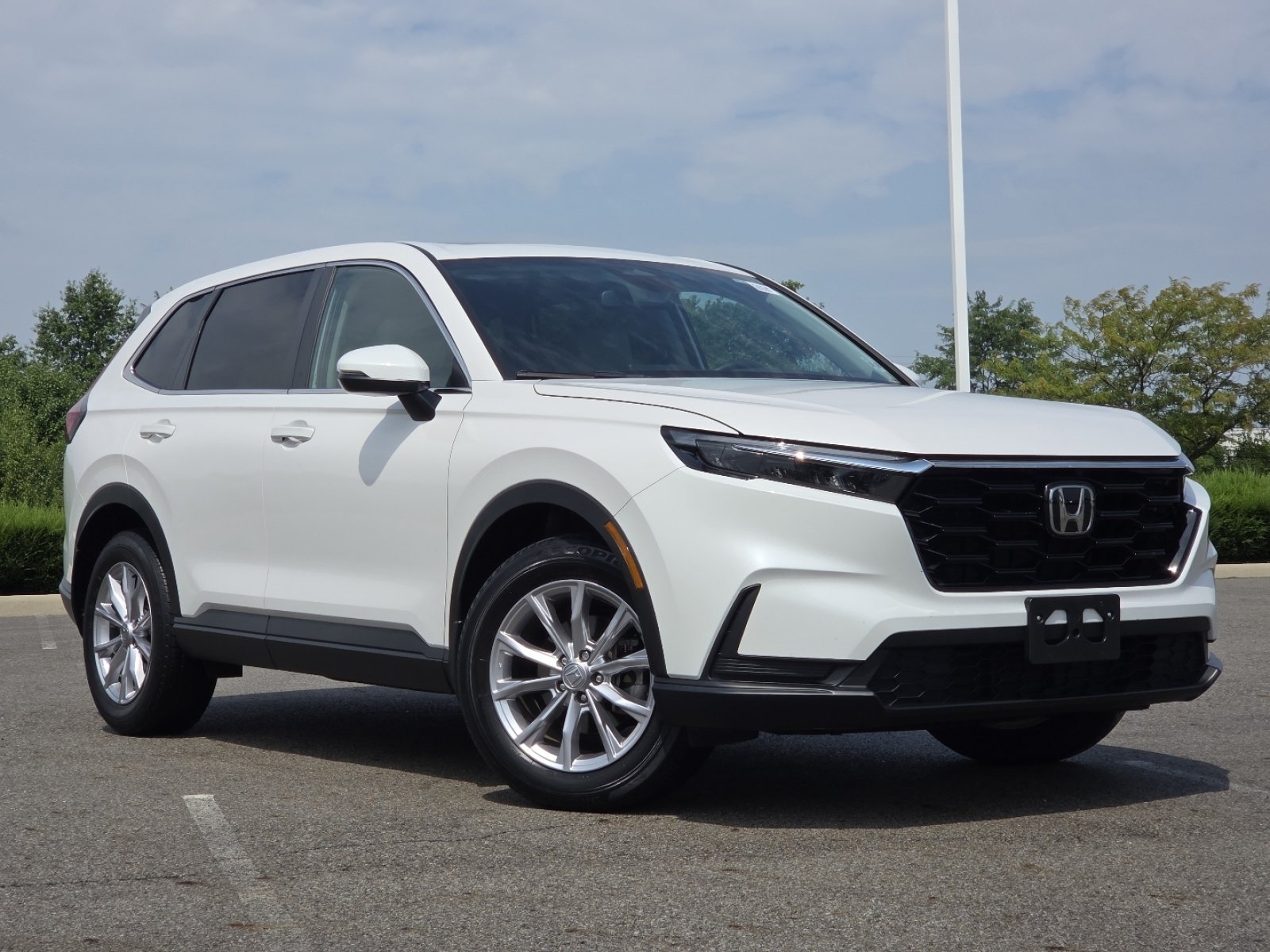 Used 2024 Honda CR-V EX image 2