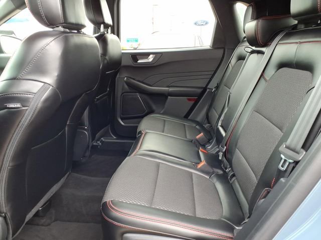 Certified 2024 Ford Escape ST-Line w/ Tech Pack #1 AWD/4WD image 6
